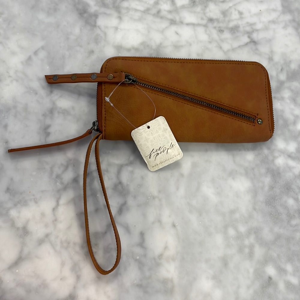 FREE PEOPLE Leather wallet/wristlet
